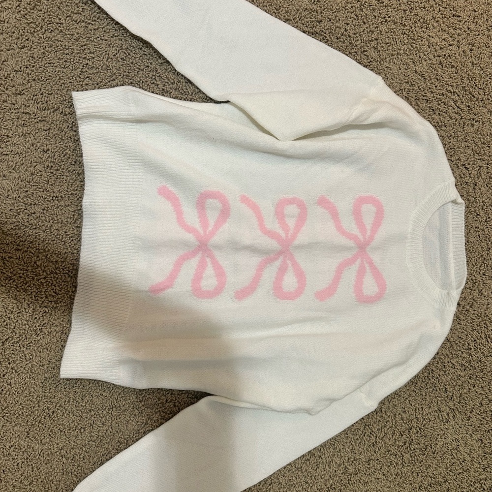 SHEIN White and Pink Bow Knit Sweater